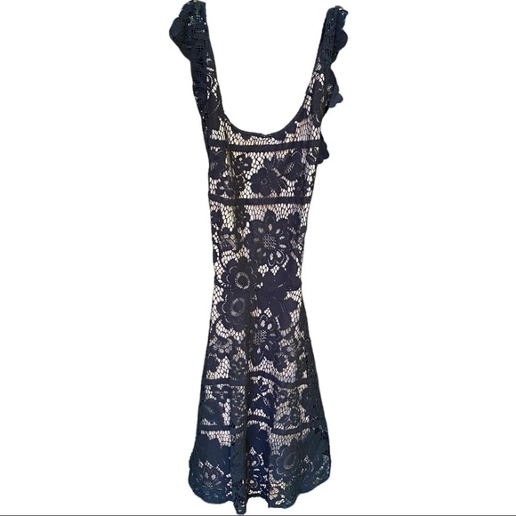 NWT For Love and Lemons Gianna Lace Apron Dress - Picture 2 of 6